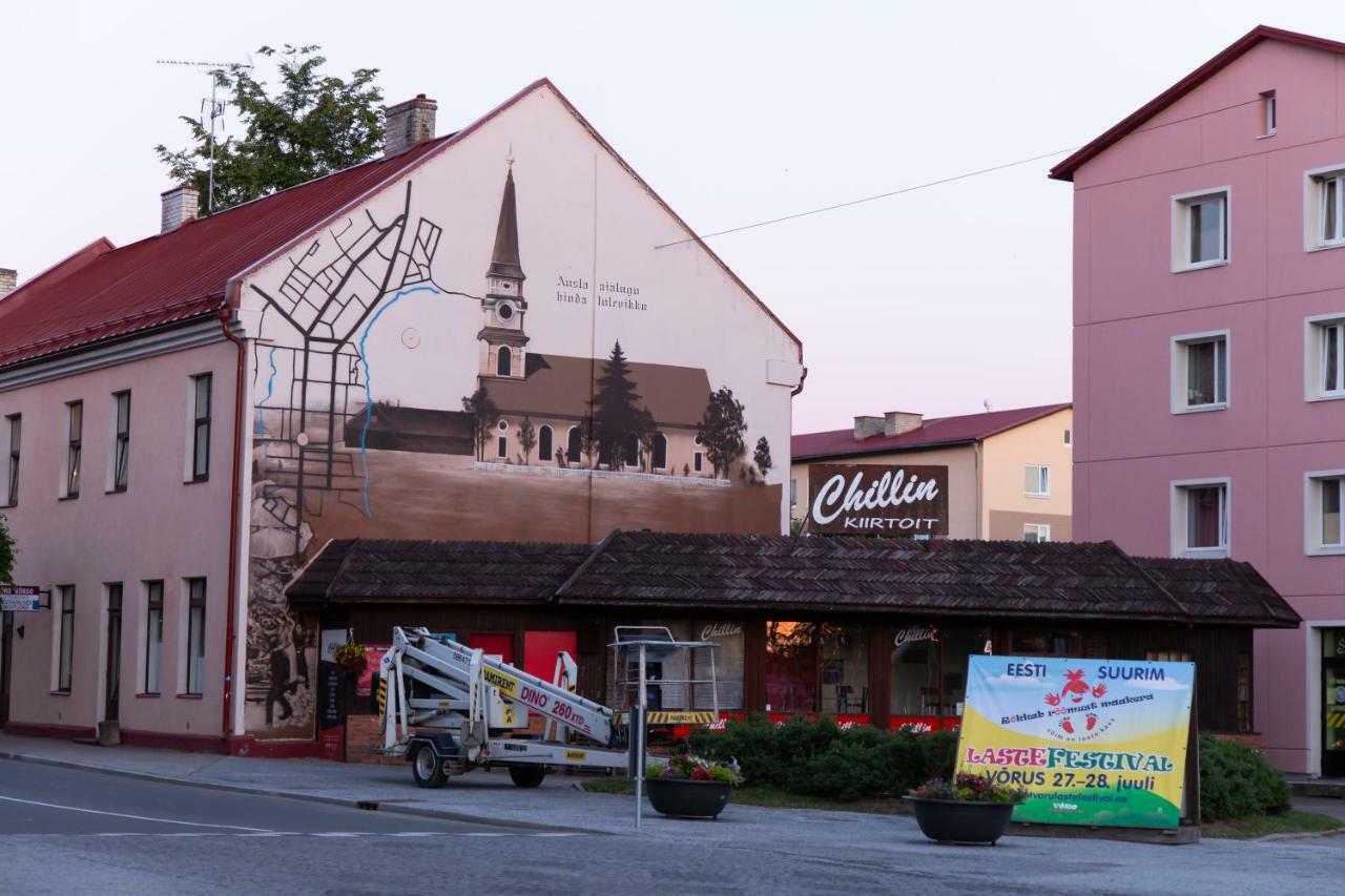 Old Town Apartment - Self Check In Voru Bagian luar foto